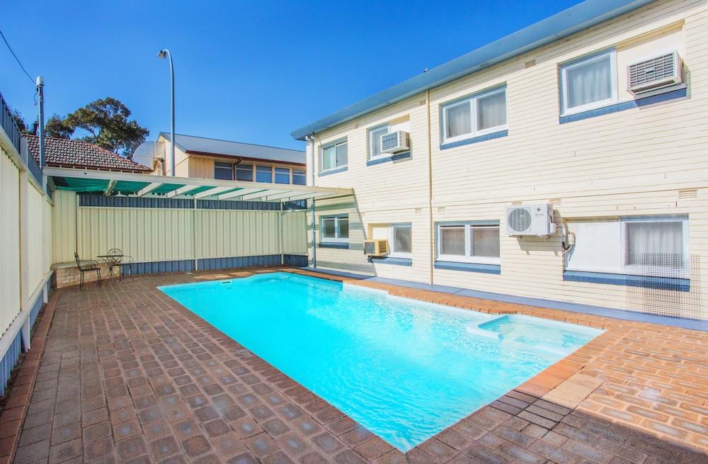 Cowra Motor Inn Exterior foto
