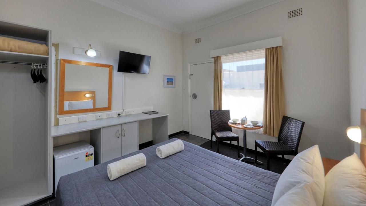 Cowra Motor Inn Exterior foto