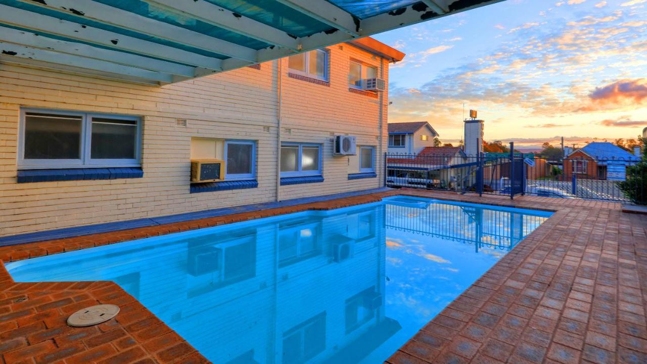 Cowra Motor Inn Exterior foto