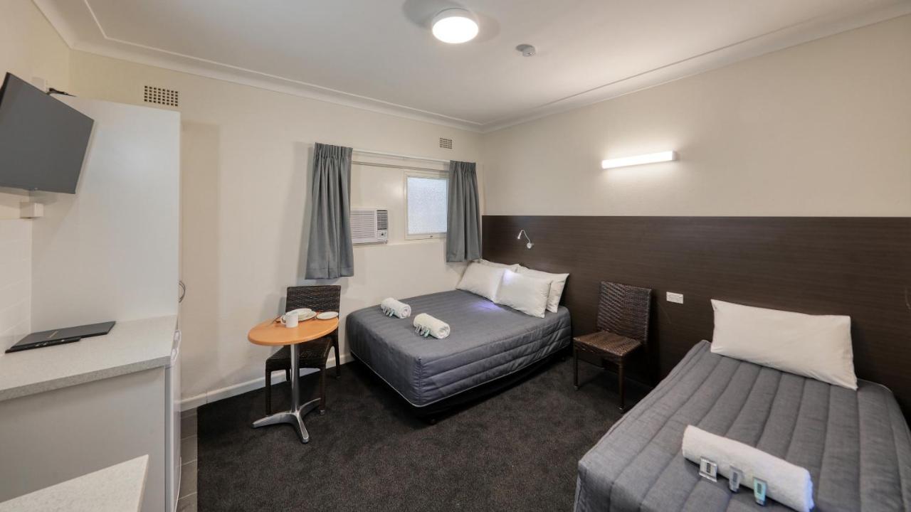 Cowra Motor Inn Exterior foto